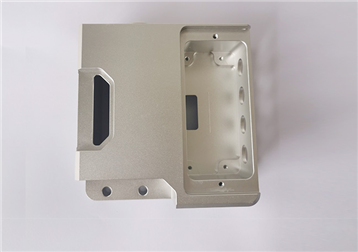 五軸CNC加工和壓鑄的區別?